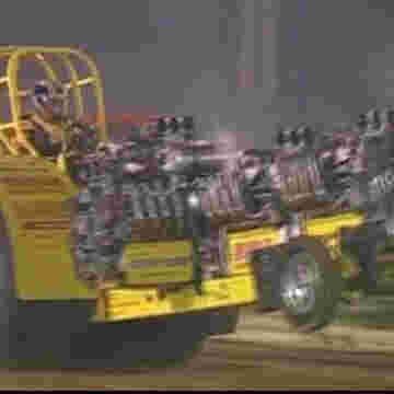 La course de tractor pulling est ouverte!