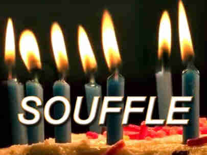 Gâteau d'anniversaire : On souffle les bougies