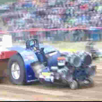 Tractor pulling : Plus rien ne l'arrête sur ton tracteur!