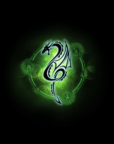 Dragon tribal au milieu d'un cercle vert