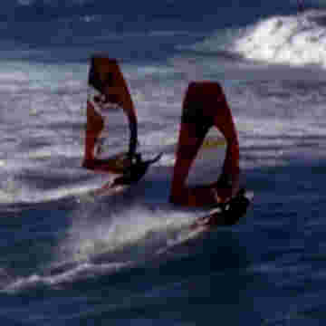 Les Windsurfers accros de speed sur ton phone!