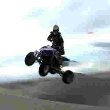 Des amoureux du quad partent a la découverte du désert!